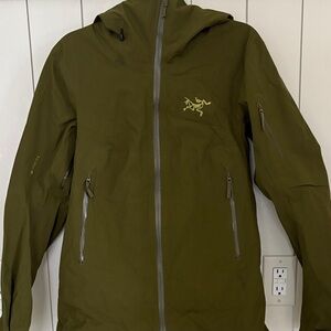 Arc'teryx Forest Green Sabre Gore-Tex Ski Jacket